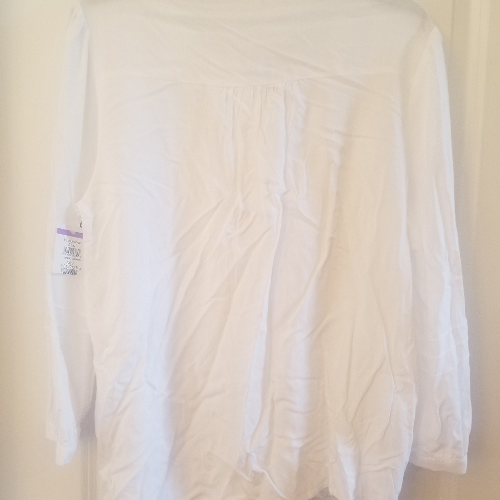 Caslon Lace Inset Pintuck Blouse in White size M - Picture 6 of 7